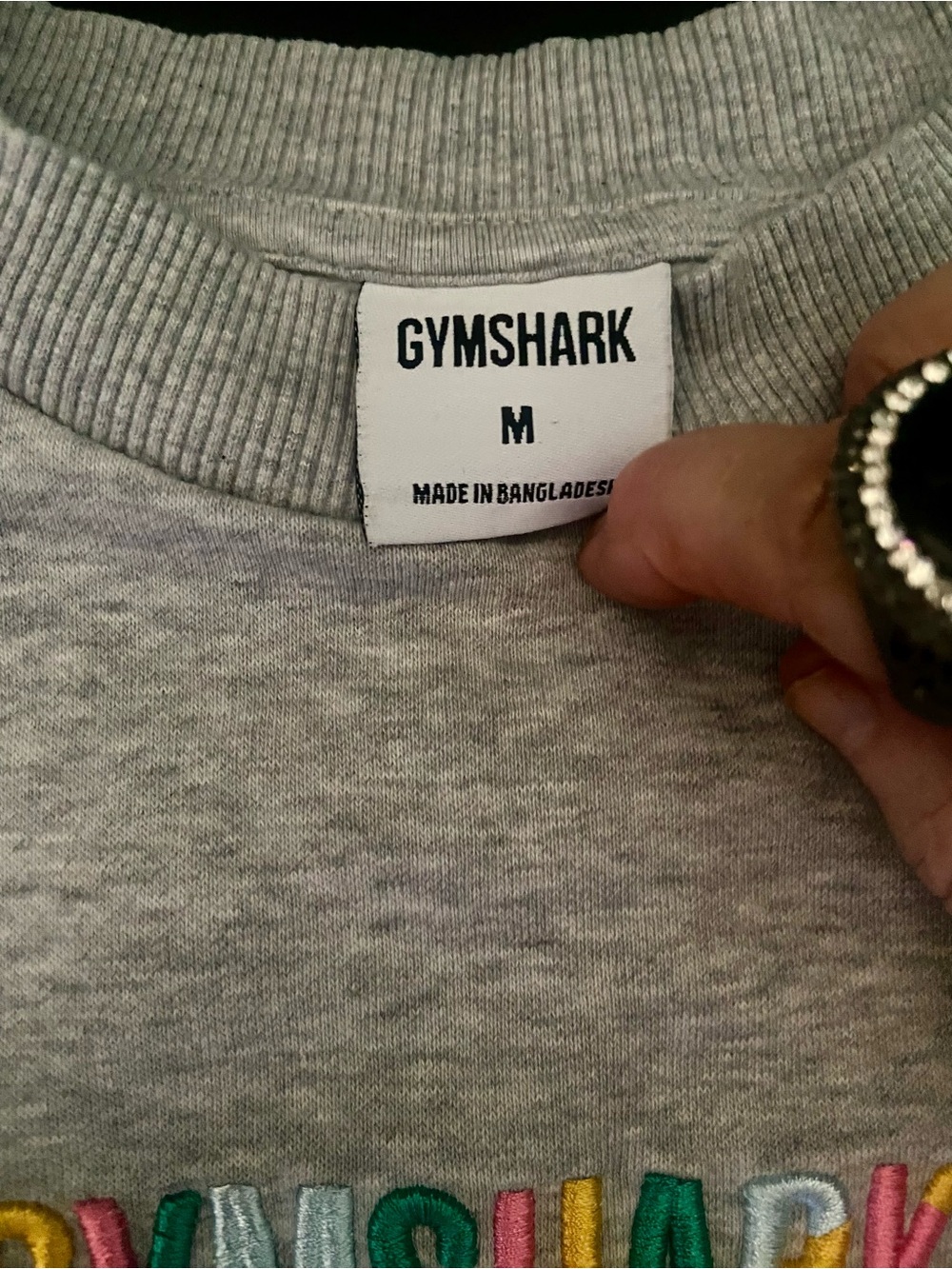 💛🩵🩷💚🏋🏽♀️🦈GYMSHARK MEDIUM CREWNECK Heather Gray Multi-colored Embroidered Logo - Picture 3 of 6